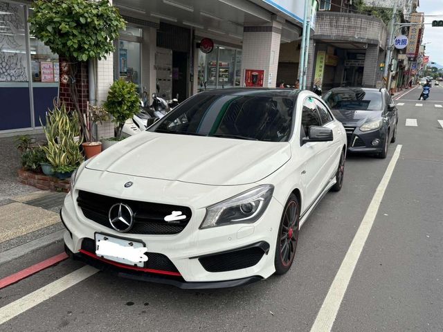 M-BENZ賓士 CLA250  第1張相片