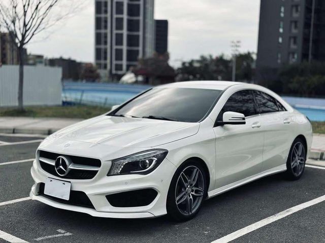 M-BENZ賓士 CLA250  第1張相片