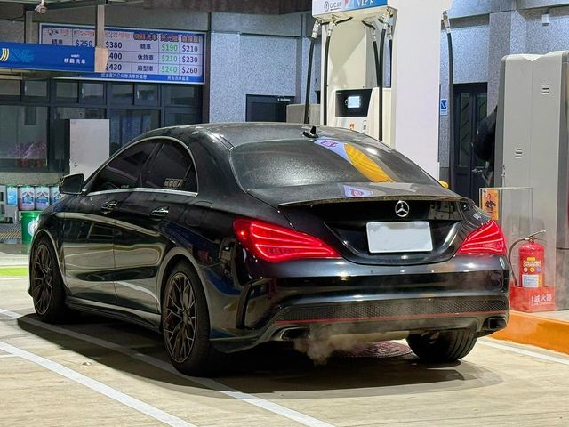 M-BENZ賓士 CLA250  第2張相片