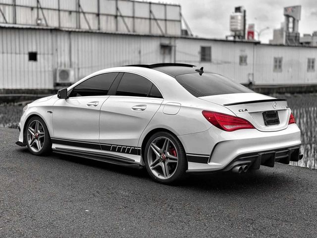 M-BENZ賓士 CLA250  第5張相片
