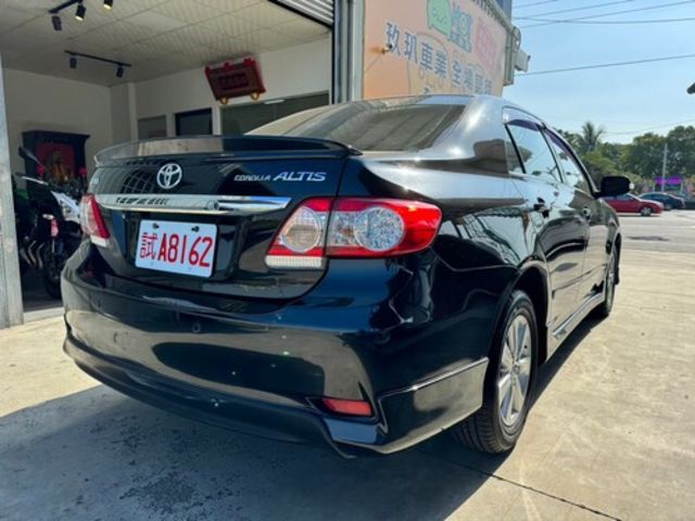 TOYOTA豐田 ALTIS  第2張相片
