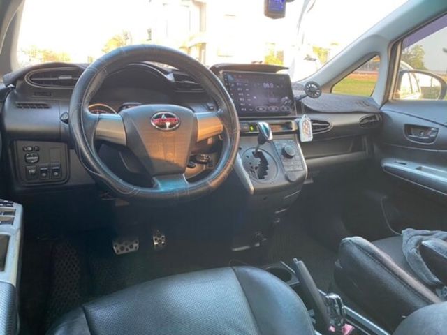 TOYOTA豐田 WISH  第5張相片