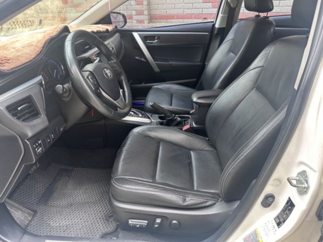 TOYOTA豐田 ALTIS  第4張相片