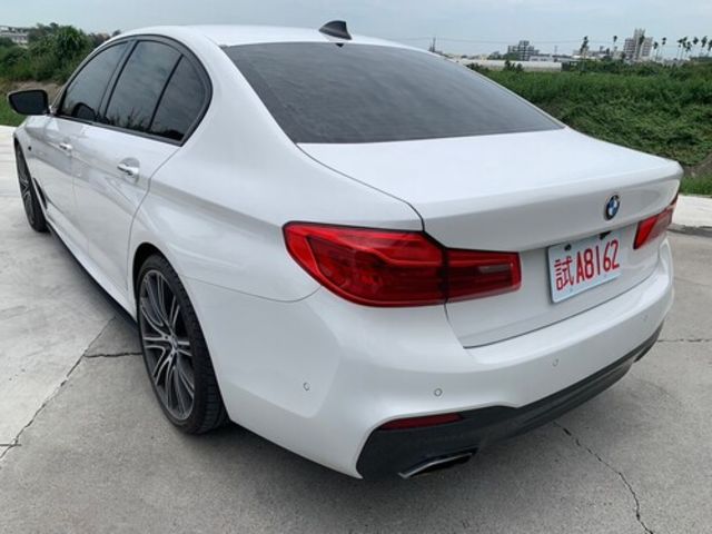 BMW寶馬 540I  第6張相片