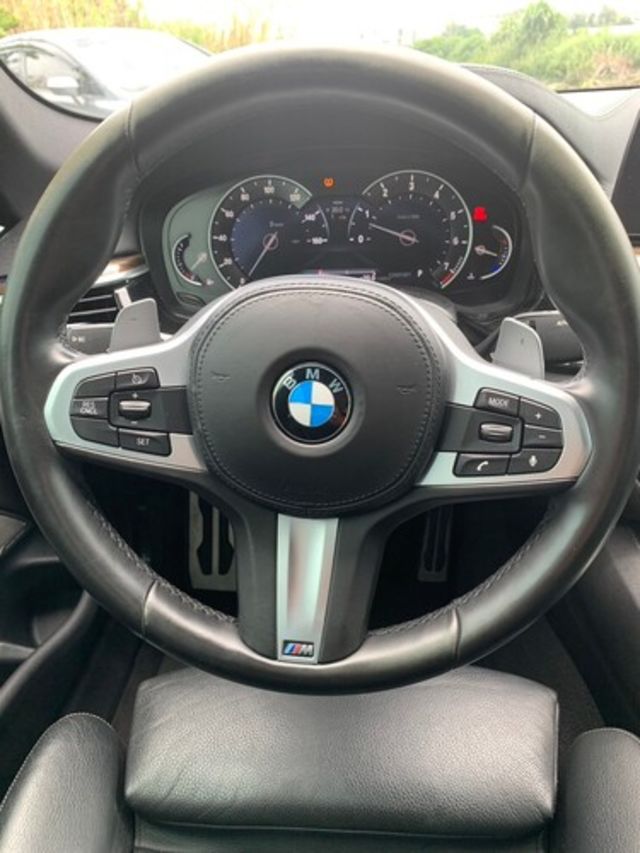BMW寶馬 540I  第12張相片