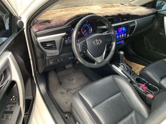 TOYOTA豐田 ALTIS  第6張相片