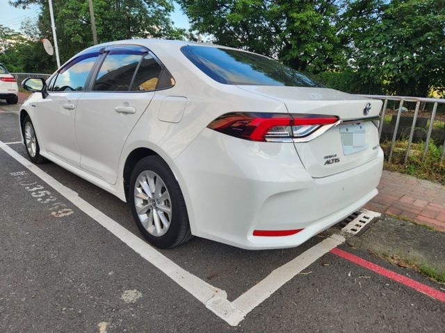360環景 摸門 一鍵啟動 定速 盲點 ACC跟車 Toyota 豐田 COROLLA ALTIS HYBRID  第2張相片