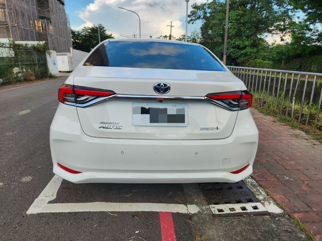 360環景 摸門 一鍵啟動 定速 盲點 ACC跟車 Toyota 豐田 COROLLA ALTIS HYBRID  第4張相片