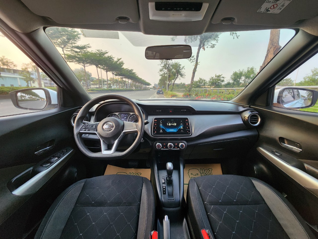 跨界小休旅 自動頭燈 霧燈 後視鏡方向燈 ABS 巡跡防滑系統 2019年 Nissan 日產 KICKS  第5張相片