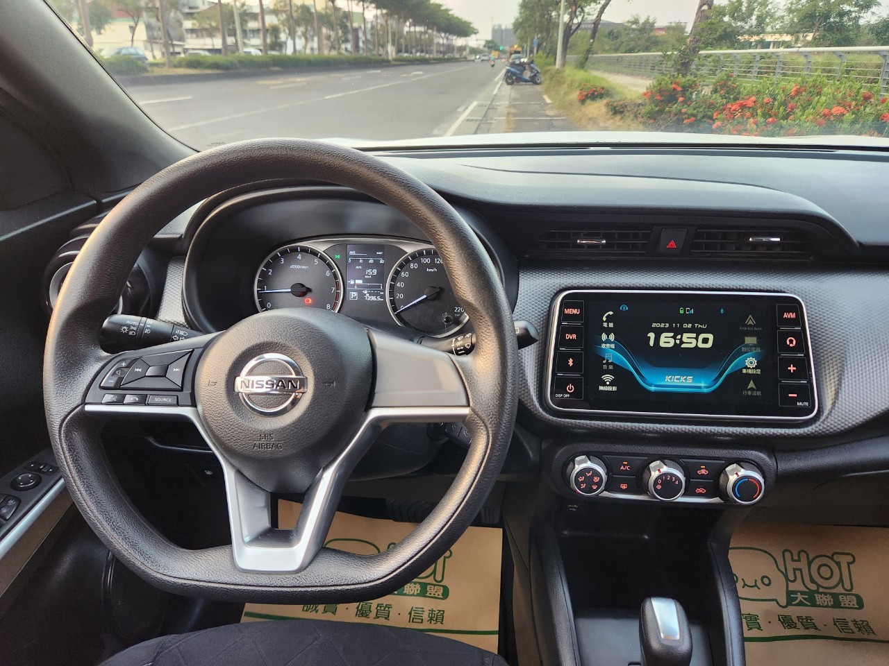 跨界小休旅 自動頭燈 霧燈 後視鏡方向燈 ABS 巡跡防滑系統 2019年 Nissan 日產 KICKS  第9張相片