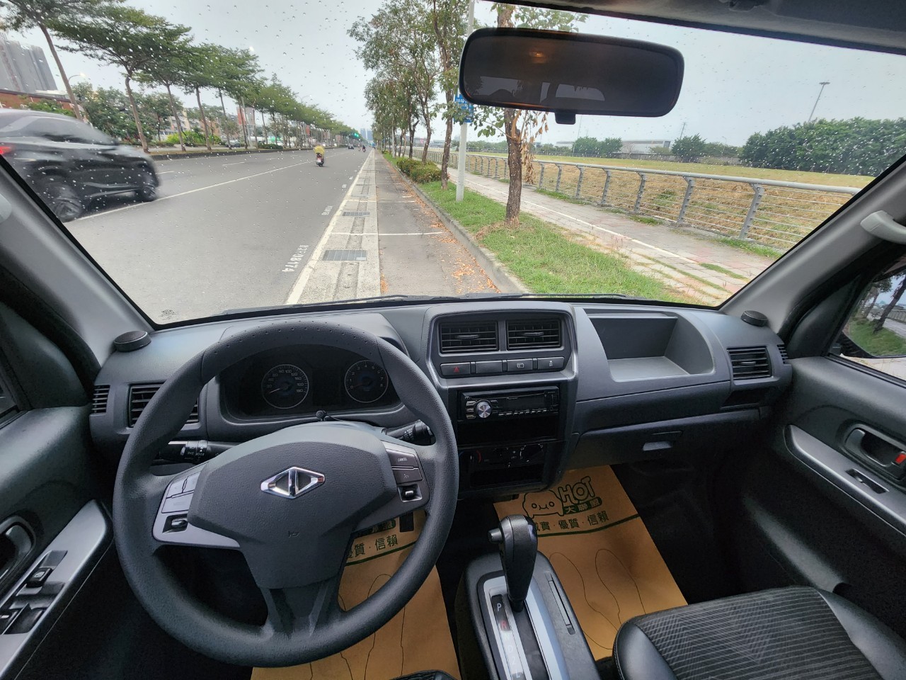 VERYCA 自排小貨車 1.5CC 音響主機 升級喇叭 定速系統 ABS防鎖死 巡跡防滑  第4張相片