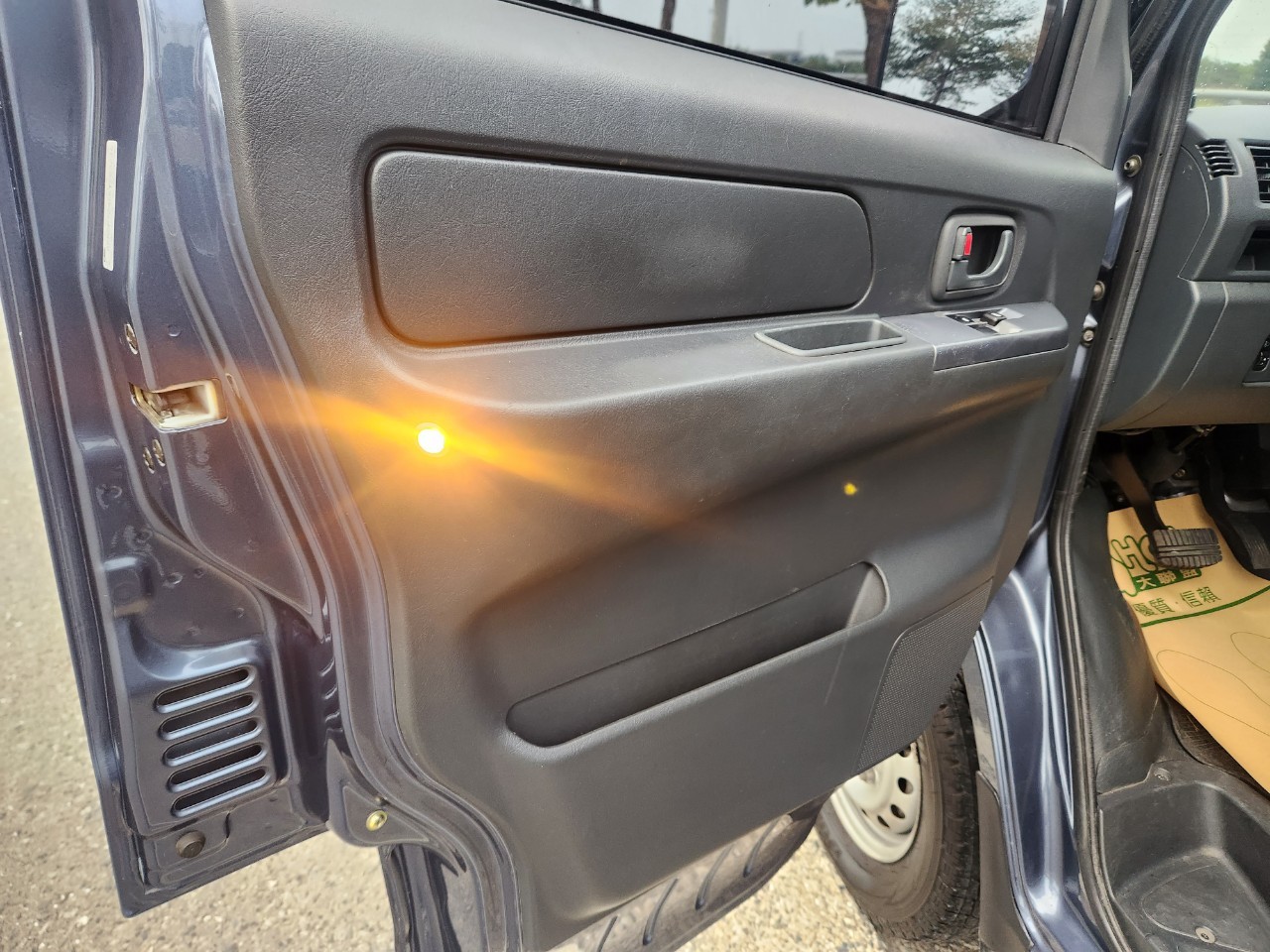 VERYCA 自排小貨車 1.5CC 音響主機 升級喇叭 定速系統 ABS防鎖死 巡跡防滑  第8張相片