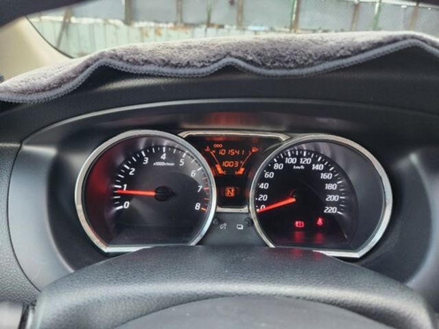 NISSAN日產 LIVINA  第7張相片
