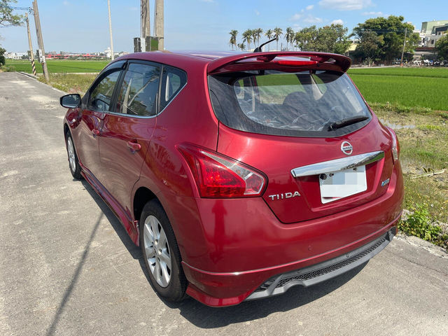 NISSAN日產 TIIDA  第7張相片