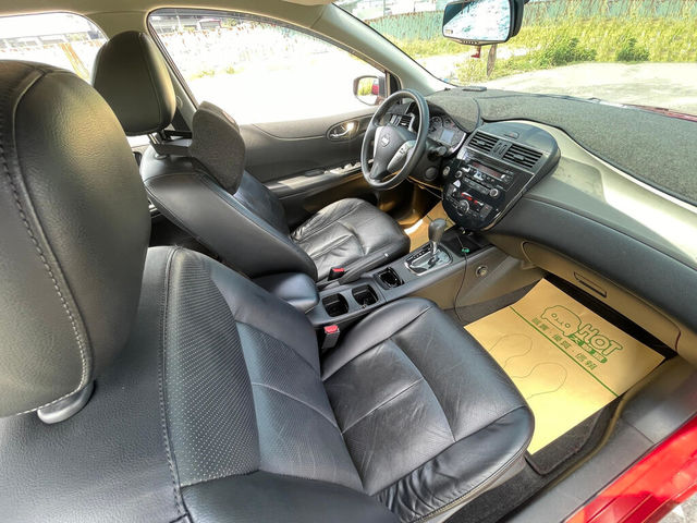 NISSAN日產 TIIDA  第11張相片