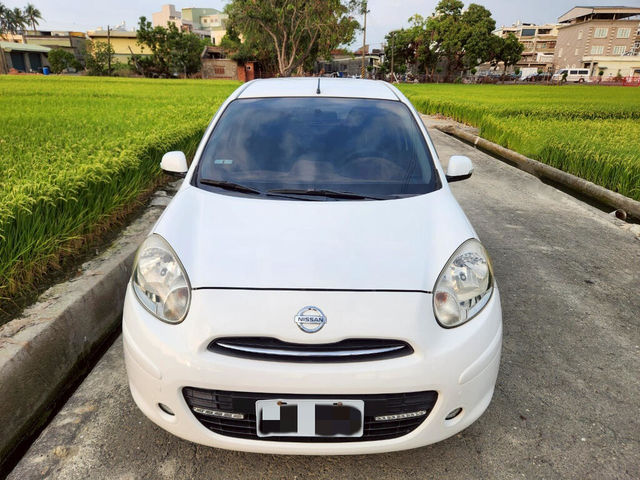 NISSAN日產 MARCH  第3張相片