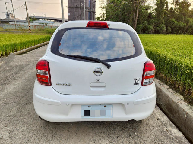 NISSAN日產 MARCH  第4張相片