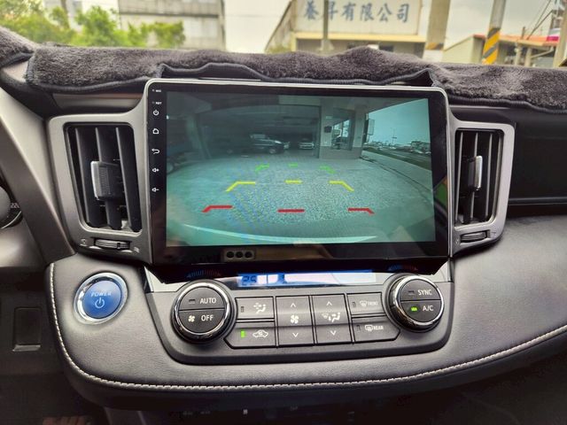 TOYOTA豐田 RAV4  第9張相片