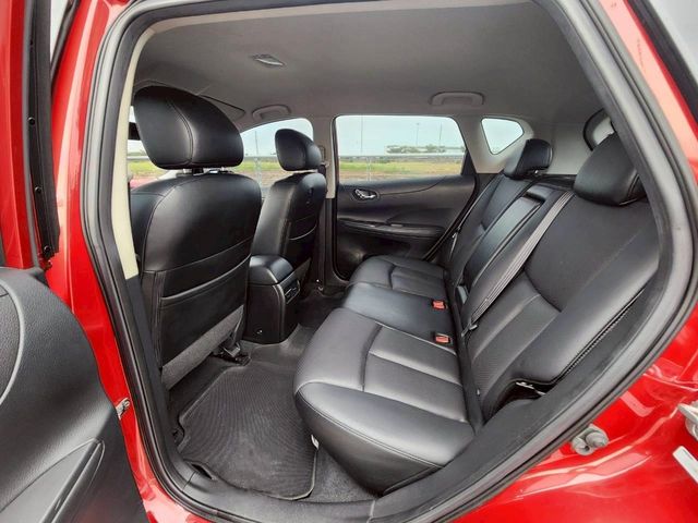 NISSAN日產 TIIDA  第5張相片