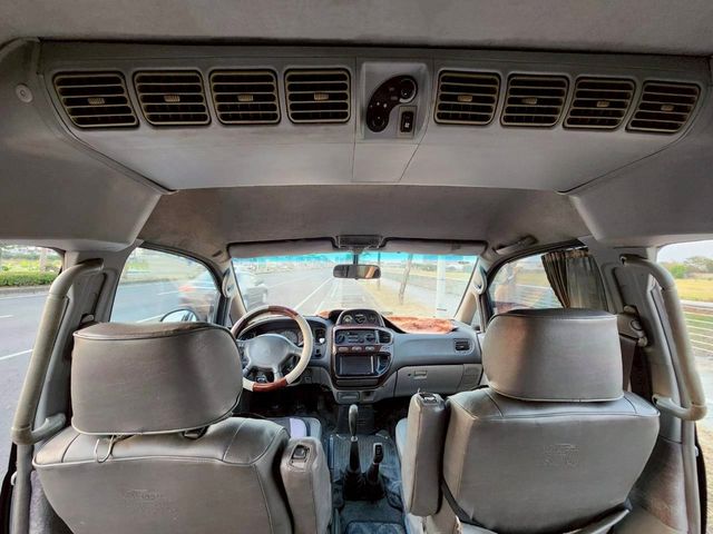 MITSUBISHI三菱 SPACE GEAR  第6張相片