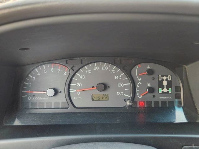 MITSUBISHI三菱 SPACE GEAR  第10張相片