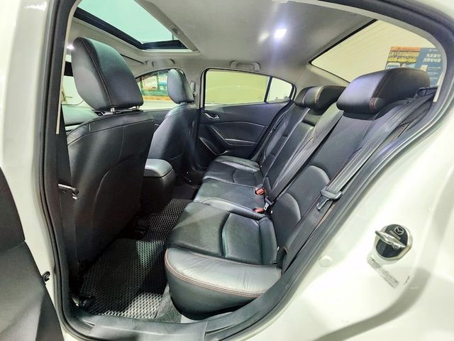 MAZDA馬自達 MAZDA 3  第4張相片