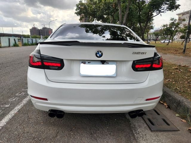 BMW寶馬 328I  第4張相片