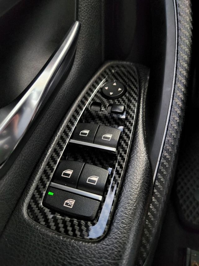 BMW寶馬 328I  第7張相片