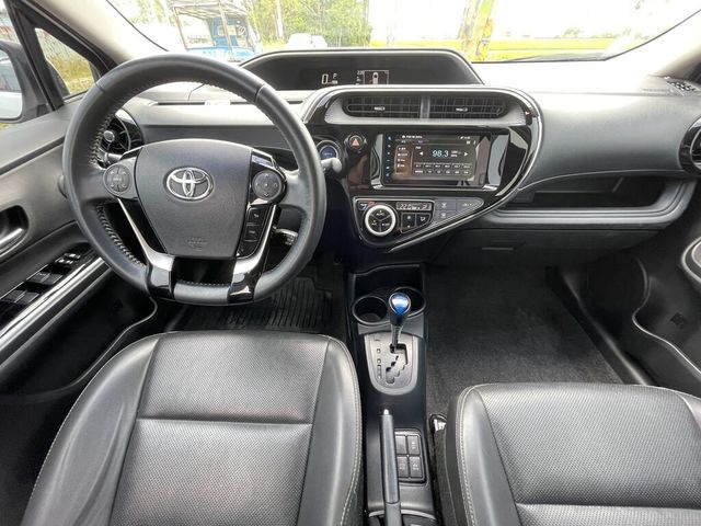 TOYOTA豐田 PRIUS C  第3張相片