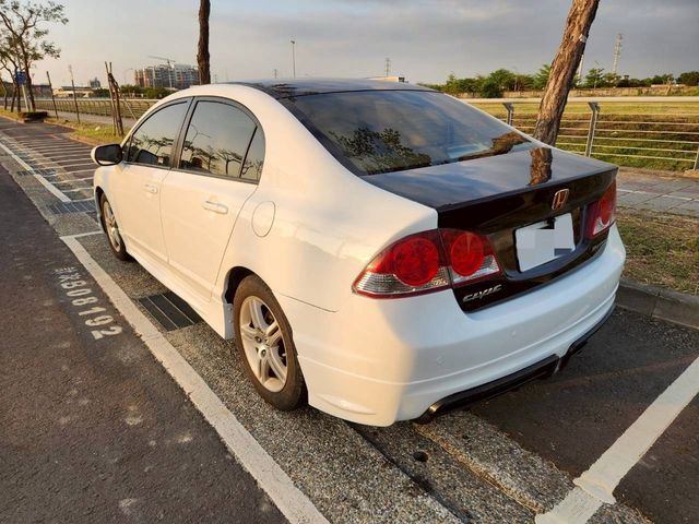 HONDA本田 CIVIC  第2張相片