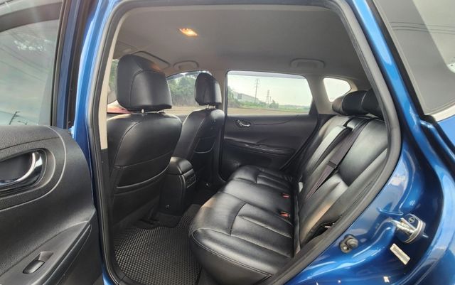 NISSAN日產 TIIDA  第5張相片