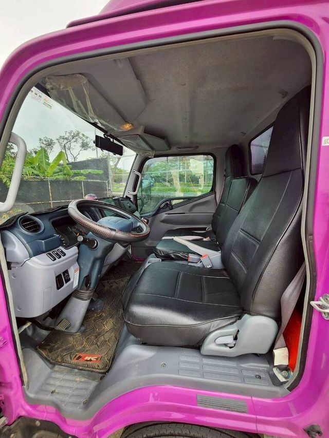 MITSUBISHI三菱 CANTER  第5張相片