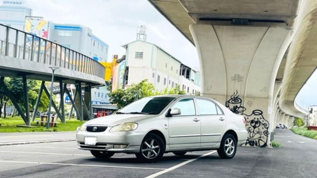 TOYOTA豐田 ALTIS  第1張相片