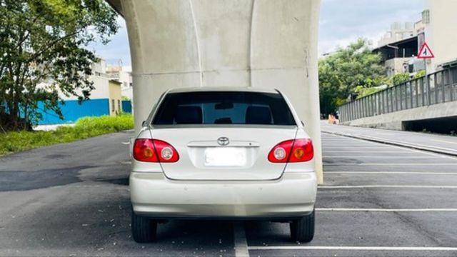TOYOTA豐田 ALTIS  第4張相片