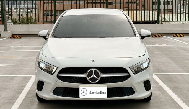 M-BENZ賓士 A180  第3張相片