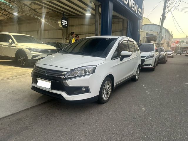MITSUBISHI三菱 COLT PLUS  第2張相片