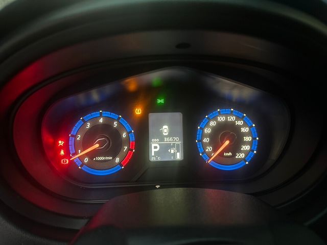 MITSUBISHI三菱 COLT PLUS  第5張相片