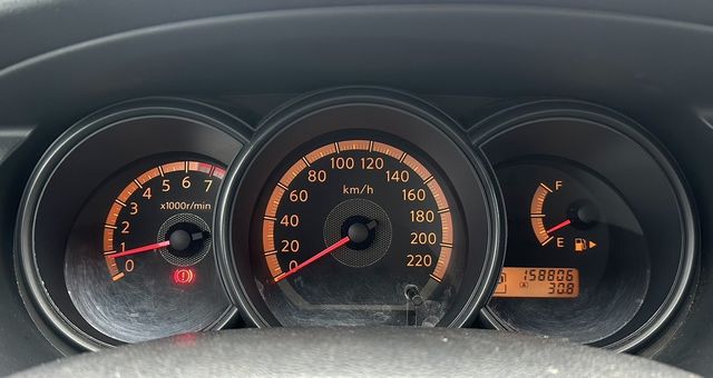 NISSAN日產 LIVINA  第6張相片