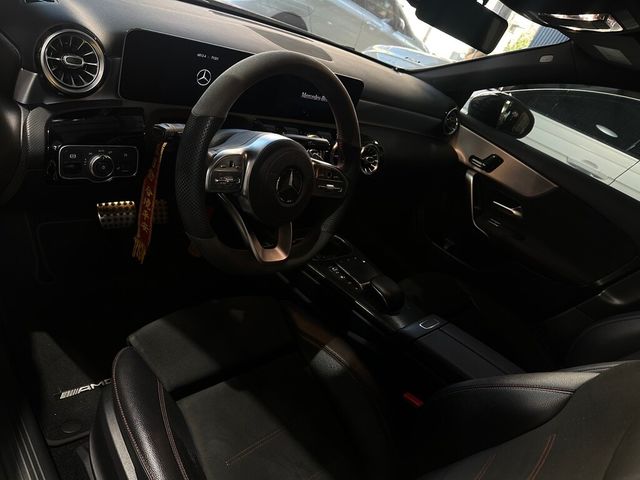 M-BENZ賓士 A180  第6張相片