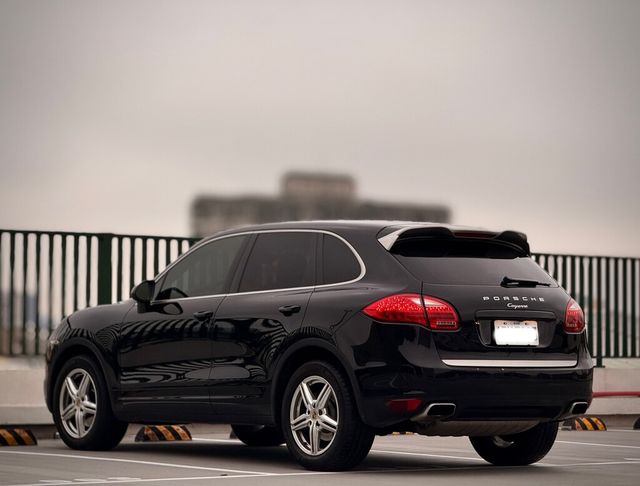 PORSCHE保時捷 CAYENNE  第7張相片