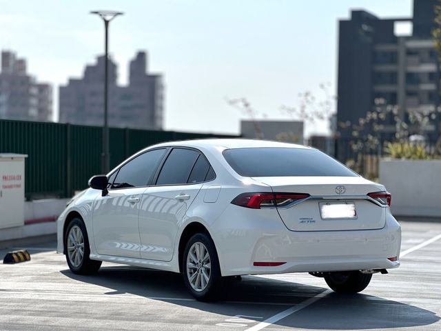 TOYOTA豐田 ALTIS  第5張相片