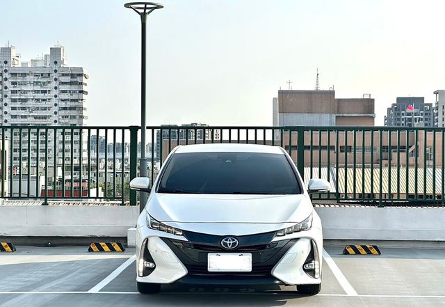 TOYOTA豐田 PRIUS PHV  第7張相片