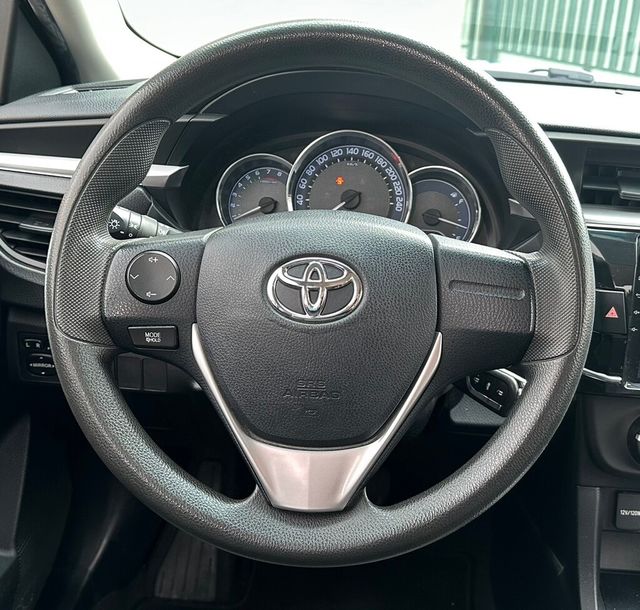 TOYOTA豐田 ALTIS  第5張相片