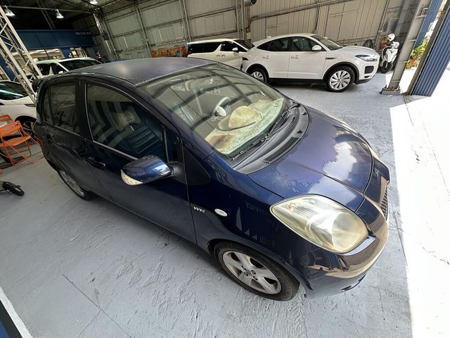 TOYOTA豐田 YARIS  第2張相片