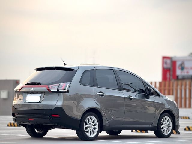 MITSUBISHI三菱 COLT PLUS  第2張相片