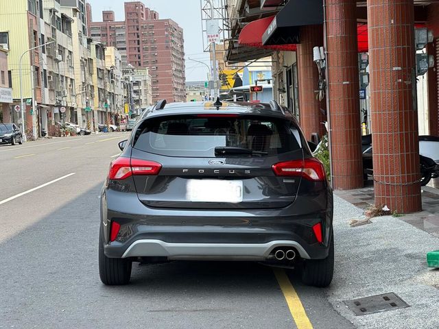 FORD福特 FOCUS ACTIVE  第4張相片