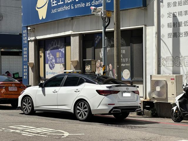 NISSAN日產 SENTRA  第4張相片