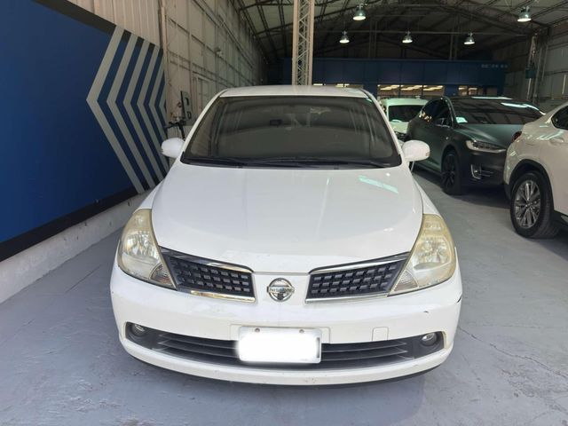 NISSAN日產 TIIDA  第3張相片