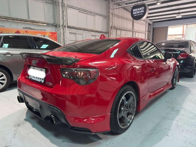 TOYOTA豐田 86  第2張相片