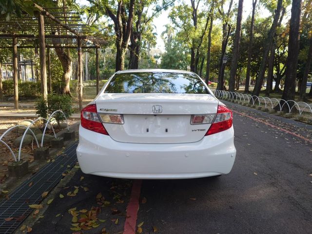 HONDA本田 CIVIC  第2張相片